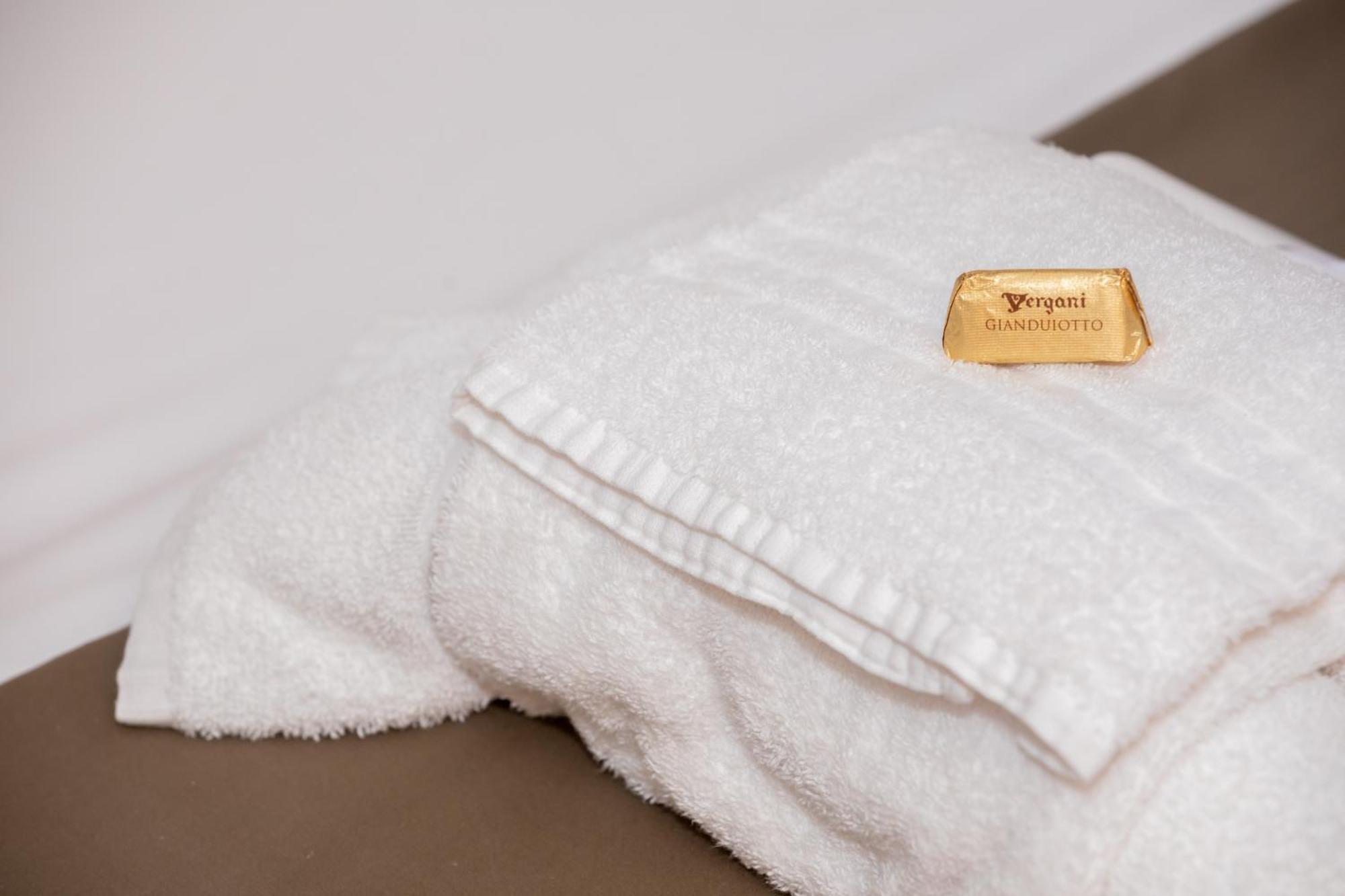 Vatican Suites - The Luxury Leading Accommodation In Рим Номер фото